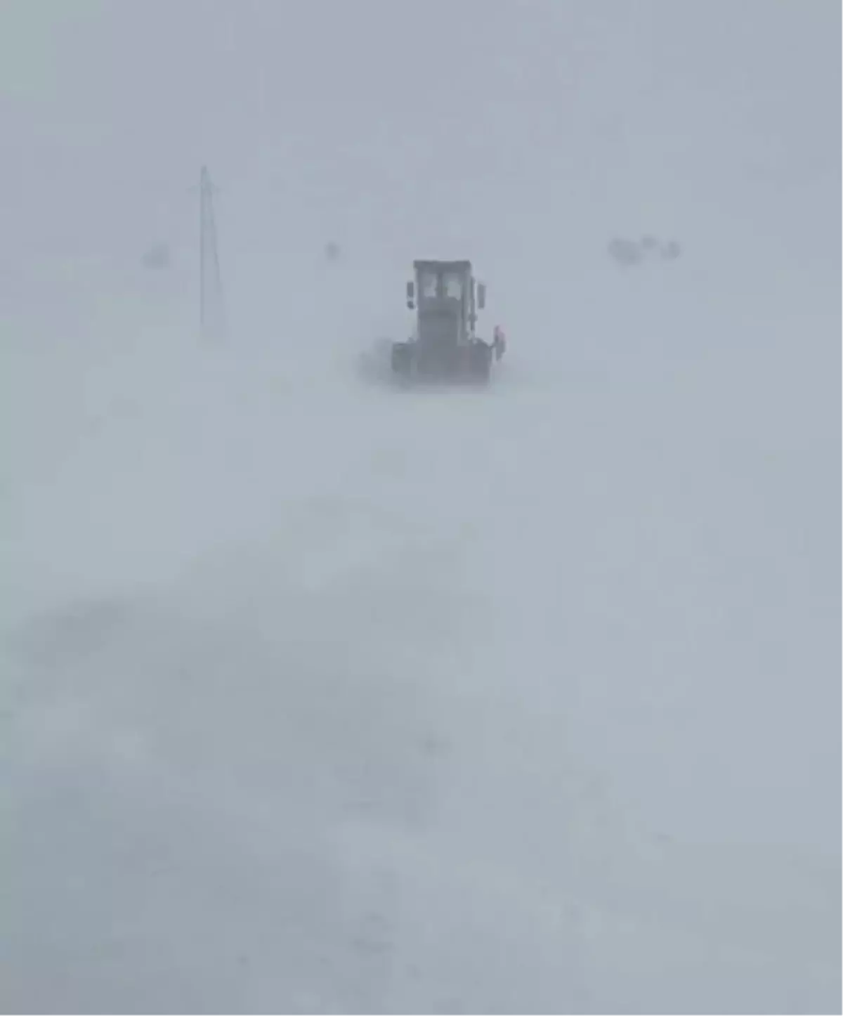 Sivas’ta Kar Mahsur Kaldırıldı