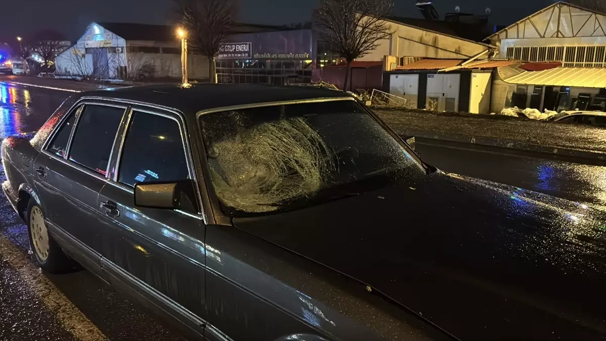 Sivas’ta Yaya Kazası: 54 Yaşındaki Adam Ağır Yaralı