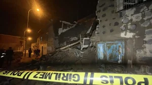 Siverek’te Ev Çöktü, 3 Ev Tahliye Edildi