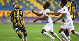 Süper Lig’in eski yıldızı bakan yardımcısı oldu