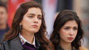 Taşacak Bu Deniz’de trafik kazası! Eleni ve Fadime ölecek mi? İftara giderken…