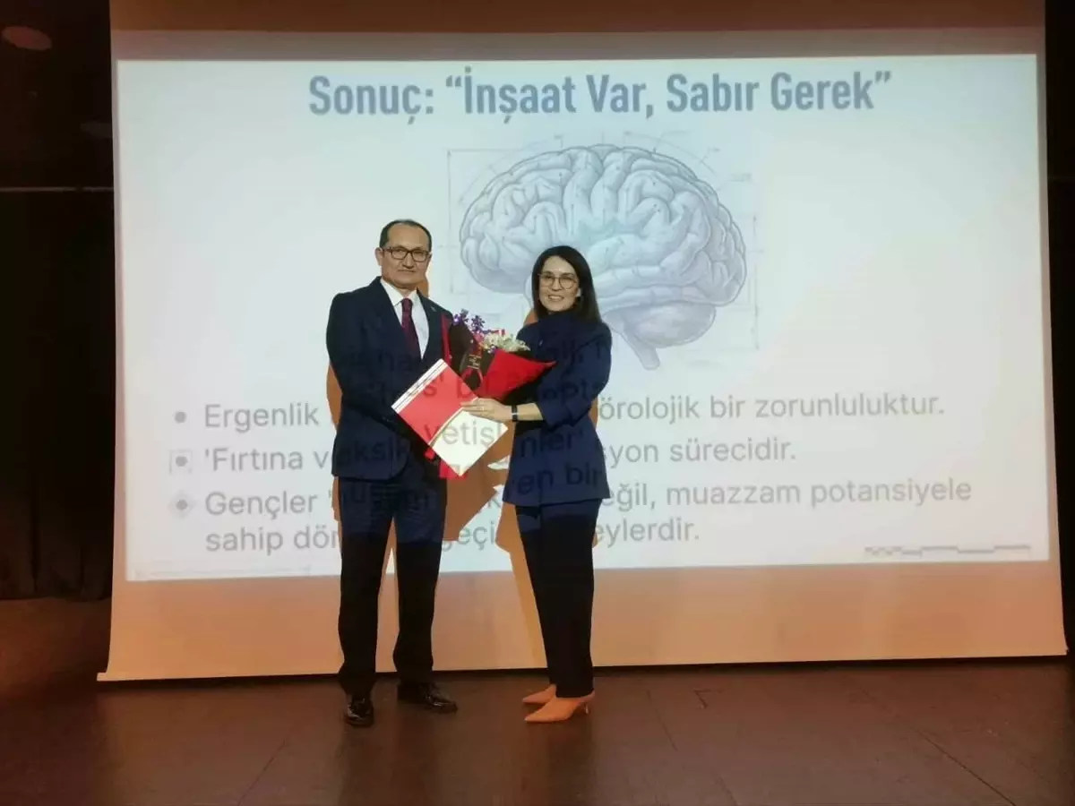 Tekirdağ’da Ergenlik Semineri