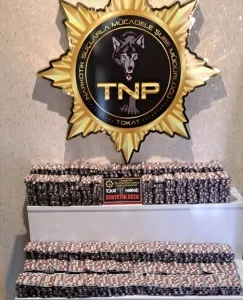 Tokat’ta 55 Bin Sentetik Ecza Ele Geçirildi