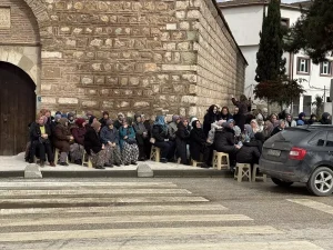 Trafik Kazasında Hayatını Kaybeden Genç Kadın Toprağa Verildi