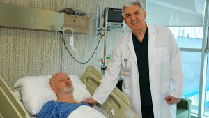 Türkiye’de ilk: 12 santimlik dev anevrizma kapalı yöntemle iyileşti