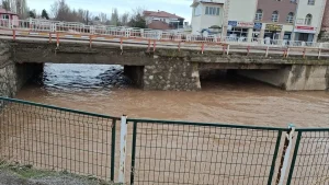 Ulaş’ta Eriyen Kar Suları Tecer Irmağı’nın Debisini Artırdı