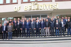 Vali Şahin Of’ta Toplantı Düzenledi