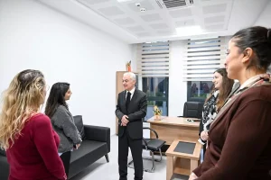 Vali Turan, Çocuk Ruh Sağlığı Merkezini Ziyaret Etti