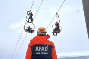 Van’da Çığ Tatbikatı Yapıldı