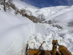 Van’da Kar Yağışı, 106 Yolu Kapatmıştır