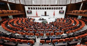 Yeni ittifak geliyor: Siyasette kartlar yeniden dağıtılıyor