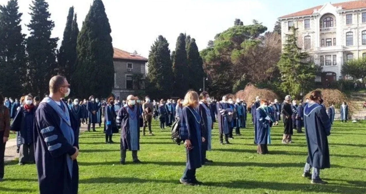 Yeni Şafak’ın hedef gösterdiği Boğaziçi akademisyenlerinden açıklama: Hukuk arayışımız kriminalize edilemez