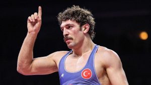 Yüksel Sarıçiçek, Zagreb Açık’ta altın madalya kazandı