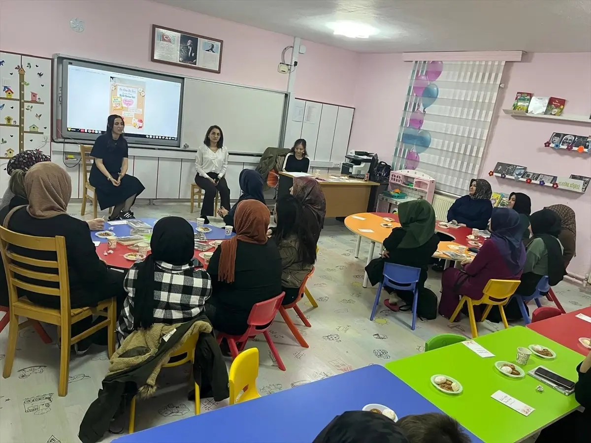 Yunus Emre İlkokulu’nda Okuma Projesi