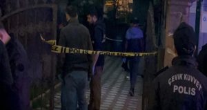 17 yaşındaki çocuk anne ve oğlunu kurşuna dizdi!