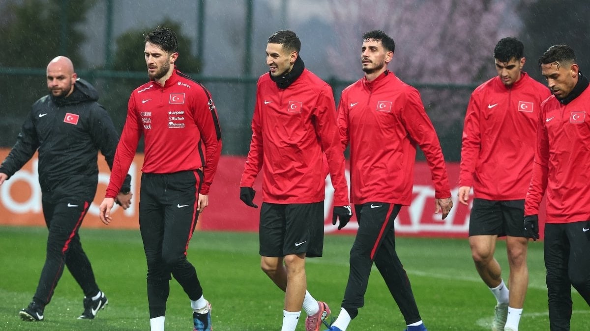 3 büyüklerden 32 oyuncu milli takımlarında mücadele edecek