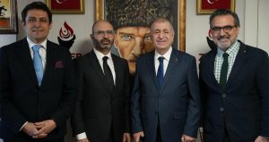 3 profesör Zafer Partisi’ne katıldı