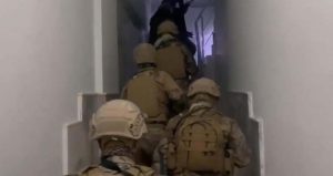 4 ilde eş zamanlı ByLock operasyonu: 5’i aktif 12 şüpheli hakkında gözaltı kararı