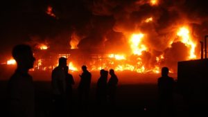 5 Arap ülkesinde büyük hasar! Piyasalar sarsıldı