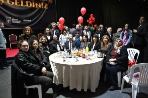 ABB Başkanı Yavaş, şehit aileleri ve gazilerle iftarda buluştu