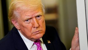 ABD Başkanı Trump: Hürmüz Boğazı’nın kontrolünü ele geçirmeye başladık