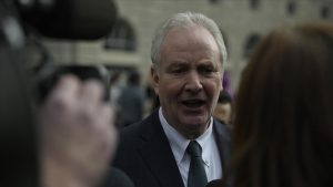 ABD’li Demokrat Senatör Hollen: Trump, İran ile görüşmeleri konusunda yalan söylüyor