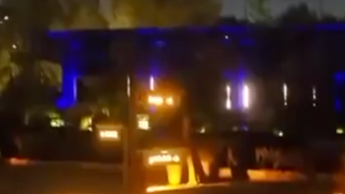 ABD’nin Riyad Büyükelçiliği’ne saldırı düzenlendi