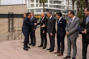 Adalet Bakan Yardımcısı Tuncay’dan İzmir Adliyesi’ne ziyaret