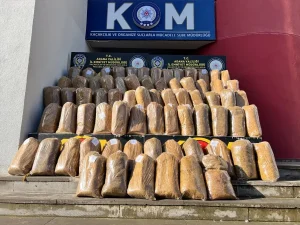 Adana’da 1.6 Ton Kaçak Tütün Ele Geçirildi