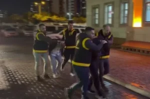 Adana’da Bıçaklı Saldırı: İki Şüpheli Yakalandı