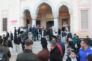 Adana’da Ramazan Bayramı Namazı Coşkusu