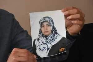 Afyonkarahisar’da Yaya Geçidinde Kaza: Elçin Aksu Hayatını Kaybetti