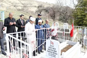 Ağın’da şehit kabirleri ziyaret edildi