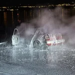 Ahlat’ta Yangın: Otomobil Kullanılamaz Hale Geldi