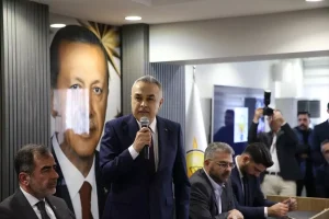 AK Parti Aydın İl Başkanlığında bayramlaşma programı düzenlendi