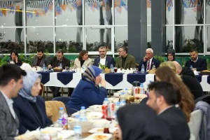 AK Parti Sivas İl Başkanlığınca şehit yakınları ve gaziler onuruna iftar programı düzenledi