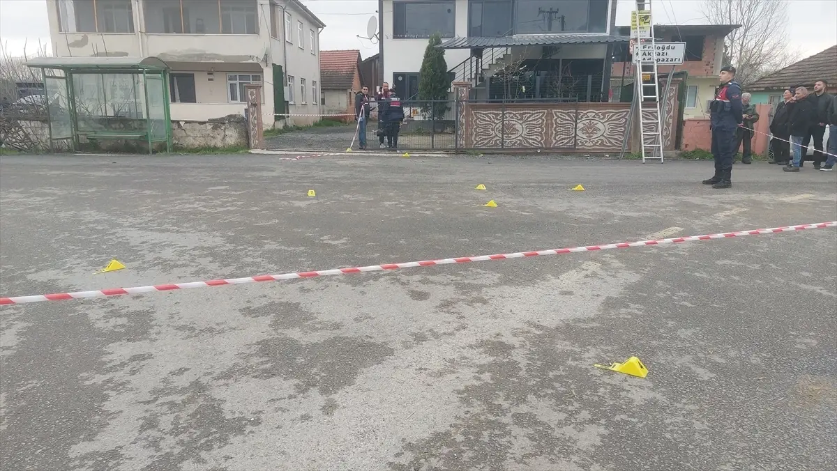 Akyazı’da Silahlı Kavga: 2 Yaralı