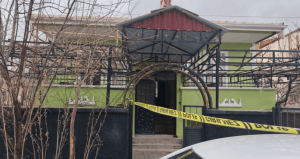 Alacağı araç nedeniyle tartıştığı eşini vurmuş