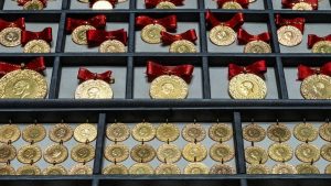 Altın yeniden yükselişte: Gramı 6 bin 418 liradan işlem görüyor
