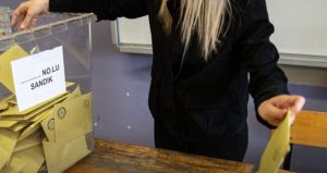 Anket sonuçları şaşırttı! İki partiye soğuk duş etkisi