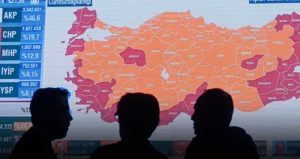 Anketler tersine döndü! Sonuçlar AKP’lileri sevindirdi: ‘Psikolojik üstünlüğü sağladık’