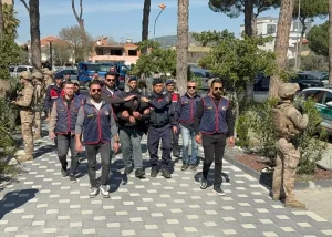 Annesini Odunla Öldüren Oğul Tutuklandı