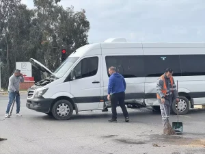 Antalya’da Zincirleme Trafik Kazası: 3 Yaralı