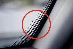 Arabaların ön camlarındaki siyah noktalar ne işe yarıyor? İşte merak edilen sorunun yanıtı