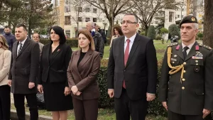 Arnavutluk’ta 18 Mart Şehitleri Anma Günü için tören düzenlendi