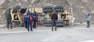 Artvin’de Beton Mikseri Devriildi: 1 Yaralı