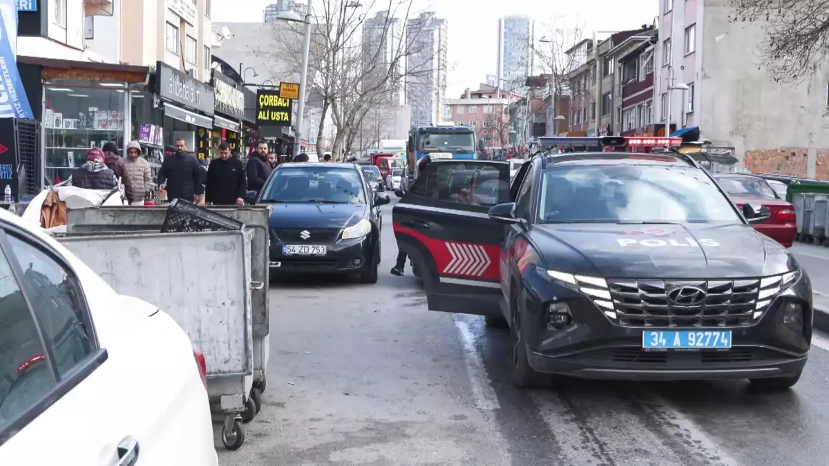 Ataşehir’de Çöp Kamyonu Kadına Çarptı: 1 Ölü