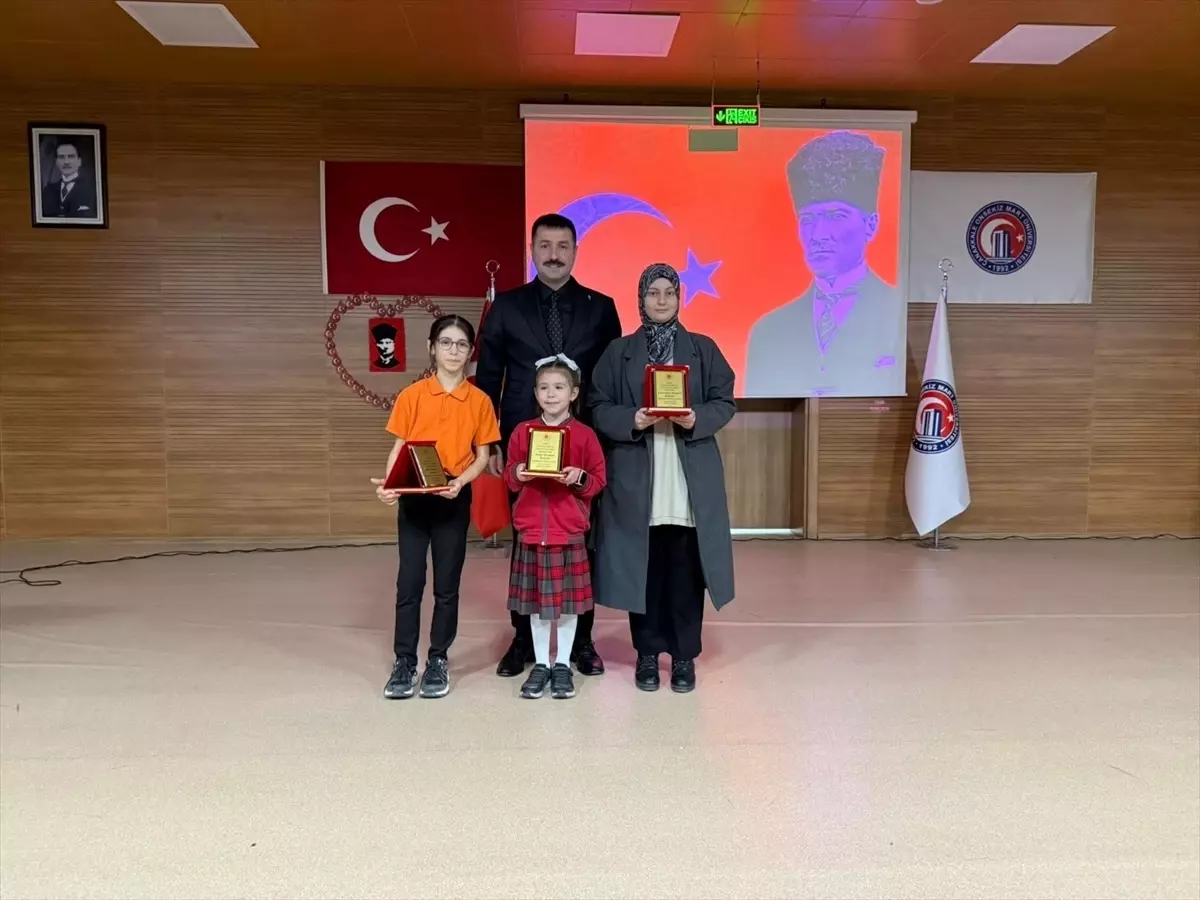 Ayvacık’ta 18 Mart konulu program düzenlendi