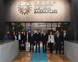 Azerbaycan Heyeti DMM’yi Ziyaret Etti