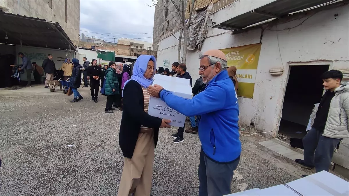 BAE ve Deniz Feneri’nden Viranşehir’e Gıda Yardımı